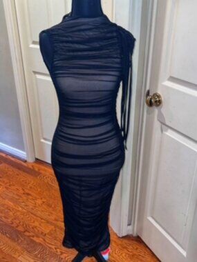 Beautiful Shimmering Drapey Dress in Size XS